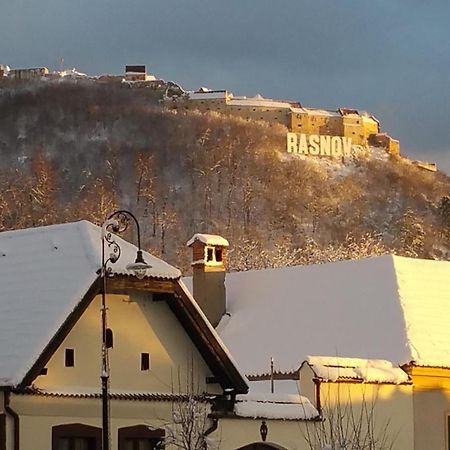 Appartamento Casa Bergwald Rîşnov Esterno foto