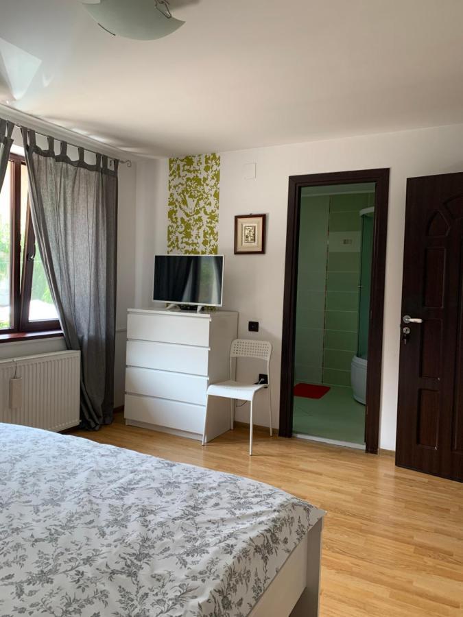 Appartamento Casa Bergwald Rîşnov Esterno foto