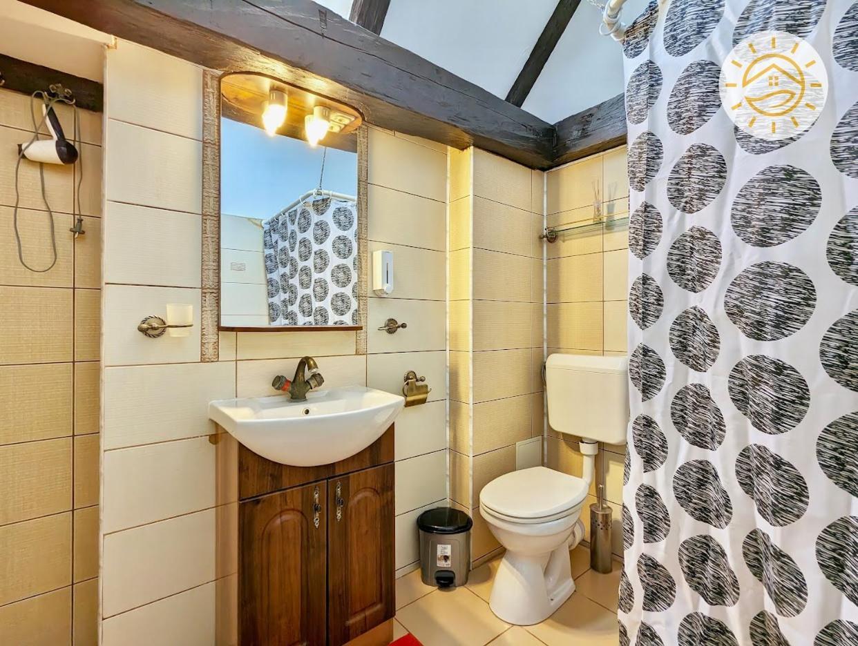 Appartamento Casa Bergwald Rîşnov Esterno foto